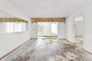 3091 E Sunrise Lakes Dr, Sunrise, FL 33322 - Photo 5