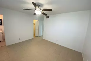 221 SE 3rd Ave, Boynton Beach, FL 33435 - Photo 11