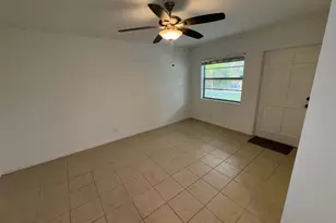 221 SE 3rd Ave, Boynton Beach, FL 33435 - Photo 7