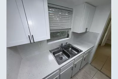 221 SE 3rd Avenue #6, Boynton Beach, FL 33435 - Photo 3