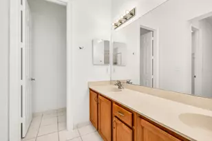 650 Pacific Grove Dr, West Palm Beach, FL 33401 - Photo 21