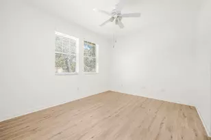 650 Pacific Grove Dr, West Palm Beach, FL 33401 - Photo 17