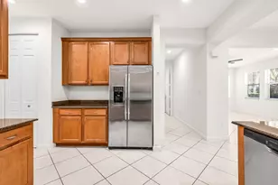 650 Pacific Grove Dr, West Palm Beach, FL 33401 - Photo 5
