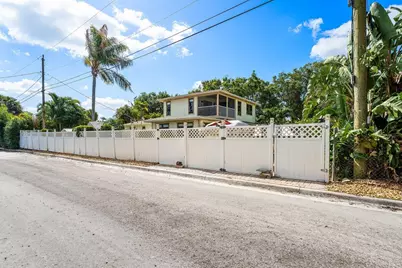 2103 N Palm Circle, North Palm Beach, FL 33408 - Photo 27
