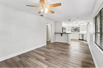 2103 N Palm Circle, North Palm Beach, FL 33408 - Photo 7