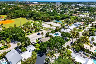 2103 N Palm Cir, North Palm Beach, FL 33408 - Photo 29
