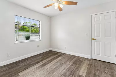 2103 N Palm Circle, North Palm Beach, FL 33408 - Photo 17