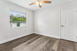 2103 N Palm Cir, North Palm Beach, FL 33408 - Photo 17