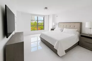 3600 Mystic Pointe Dr, Aventura, FL 33180 - Photo 13