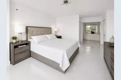 3600 Mystic Pointe Drive #608, Aventura, FL 33180 - Photo 17