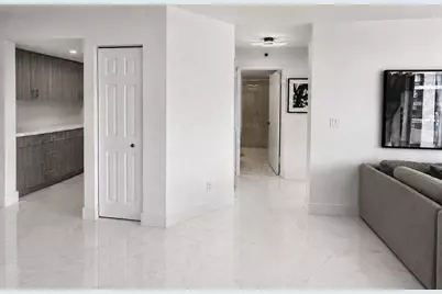 3600 Mystic Pointe Drive #608, Aventura, FL 33180 - Photo 5