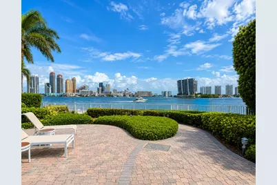 3600 Mystic Pointe Drive #608, Aventura, FL 33180 - Photo 33