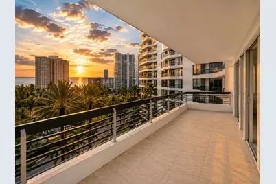 3600 Mystic Pointe Drive #608, Aventura, FL 33180 - Photo 11