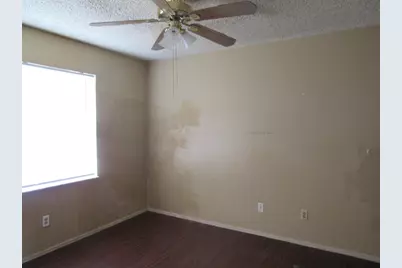 2557 SE Robin Circle, Port Saint Lucie, FL 34952 - Photo 5