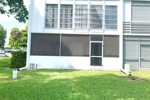 1040 Newport H, Deerfield Beach, FL 33442 - Photo 7