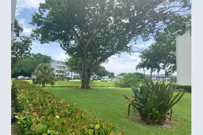 1040 Newport H #1040, Deerfield Beach, FL 33442 - Photo 25