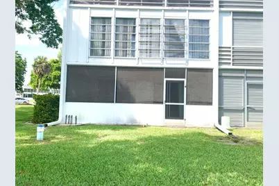 1040 Newport H #1040, Deerfield Beach, FL 33442 - Photo 7