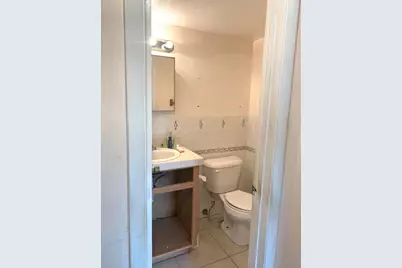 1040 Newport H #1040, Deerfield Beach, FL 33442 - Photo 15