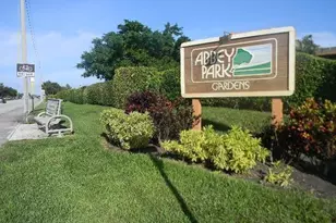 1846 Abbey Rd, West Palm Beach, FL 33415 - Photo 21