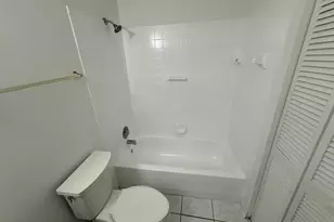 1846 Abbey Rd, West Palm Beach, FL 33415 - Photo 15