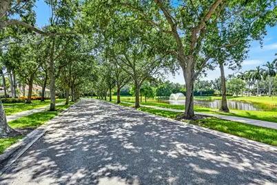 1351 St Lawrence Drive, Palm Beach Gardens, FL 33410 - Photo 31