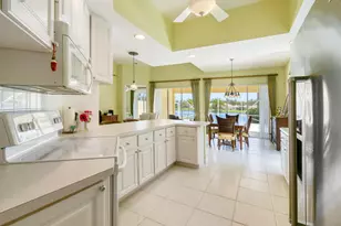 1351 St Lawrence Dr, Palm Beach Gardens, FL 33410 - Photo 11