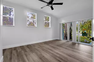 5586 N Lakewood Cir, Margate, FL 33063 - Photo 23