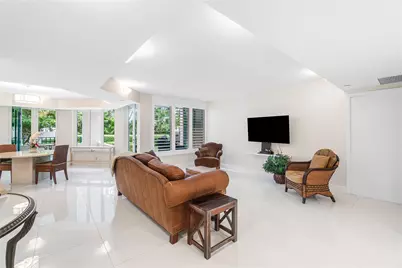 100 SE 5th Avenue #110, Boca Raton, FL 33432 - Photo 7