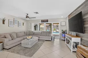 6521 Woodbury Rd, Boca Raton, FL 33433 - Photo 5