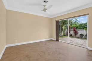 899 Granada Dr, Boca Raton, FL 33432 - Photo 27