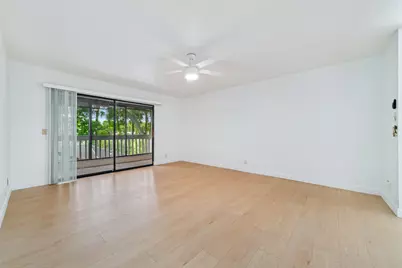 219 Wildwood Circle, Deerfield Beach, FL 33442 - Photo 19