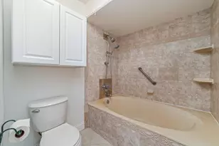 219 Wildwood Cir, Deerfield Beach, FL 33442 - Photo 23