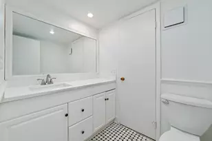 219 Wildwood Cir, Deerfield Beach, FL 33442 - Photo 17