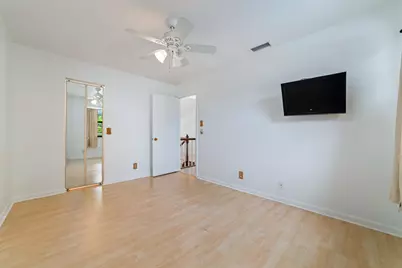 219 Wildwood Circle, Deerfield Beach, FL 33442 - Photo 25