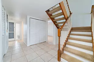219 Wildwood Cir, Deerfield Beach, FL 33442 - Photo 9