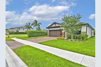 4808 Chantilly Road, Lake Worth, FL 33467 - Photo 3