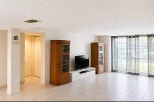 3740 Inverrary Dr, Lauderhill, FL 33319 - Photo 5