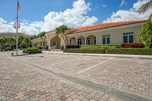 21 Harbour Isle Dr W, Fort Pierce, FL 34949 - Photo 33