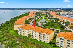 21 Harbour Isle Dr W, Fort Pierce, FL 34949 - Photo 23