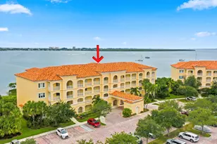 21 Harbour Isle Dr W, Fort Pierce, FL 34949 - Photo 27