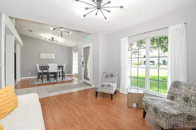 2133 SW Larchmont Lane, Port Saint Lucie, FL 34984 - Photo 7