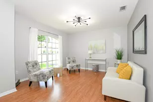 2133 SW Larchmont Ln, Port Saint Lucie, FL 34984 - Photo 5