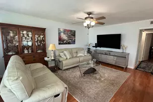 181 Farnham H, Deerfield Beach, FL 33442 - Photo 5