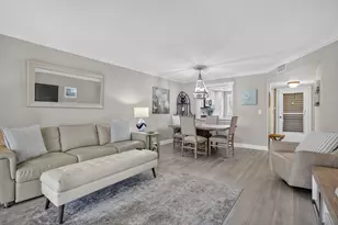 3951 Via Poinciana, Lake Worth, FL 33467 - Photo 13