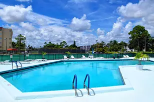 3951 Via Poinciana, Lake Worth, FL 33467 - Photo 31
