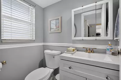 3951 Via Poinciana #209, Lake Worth, FL 33467 - Photo 7