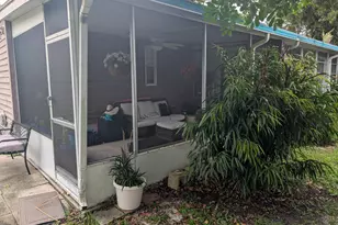 32 Manor Dr, Fort Pierce, FL 34982 - Photo 29