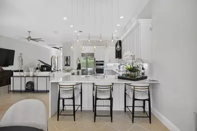 9469 Via Elegante, Wellington, FL 33411 - Photo 17
