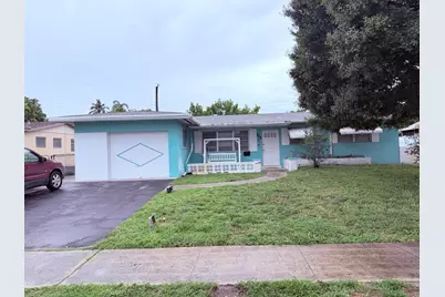 701 SW 64th Terrace, Pembroke Pines, FL 33023 - Photo 1
