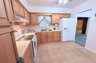 701 SW 64th Terrace, Pembroke Pines, FL 33023 - Photo 3